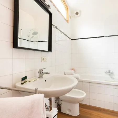 Chiara Apartment *